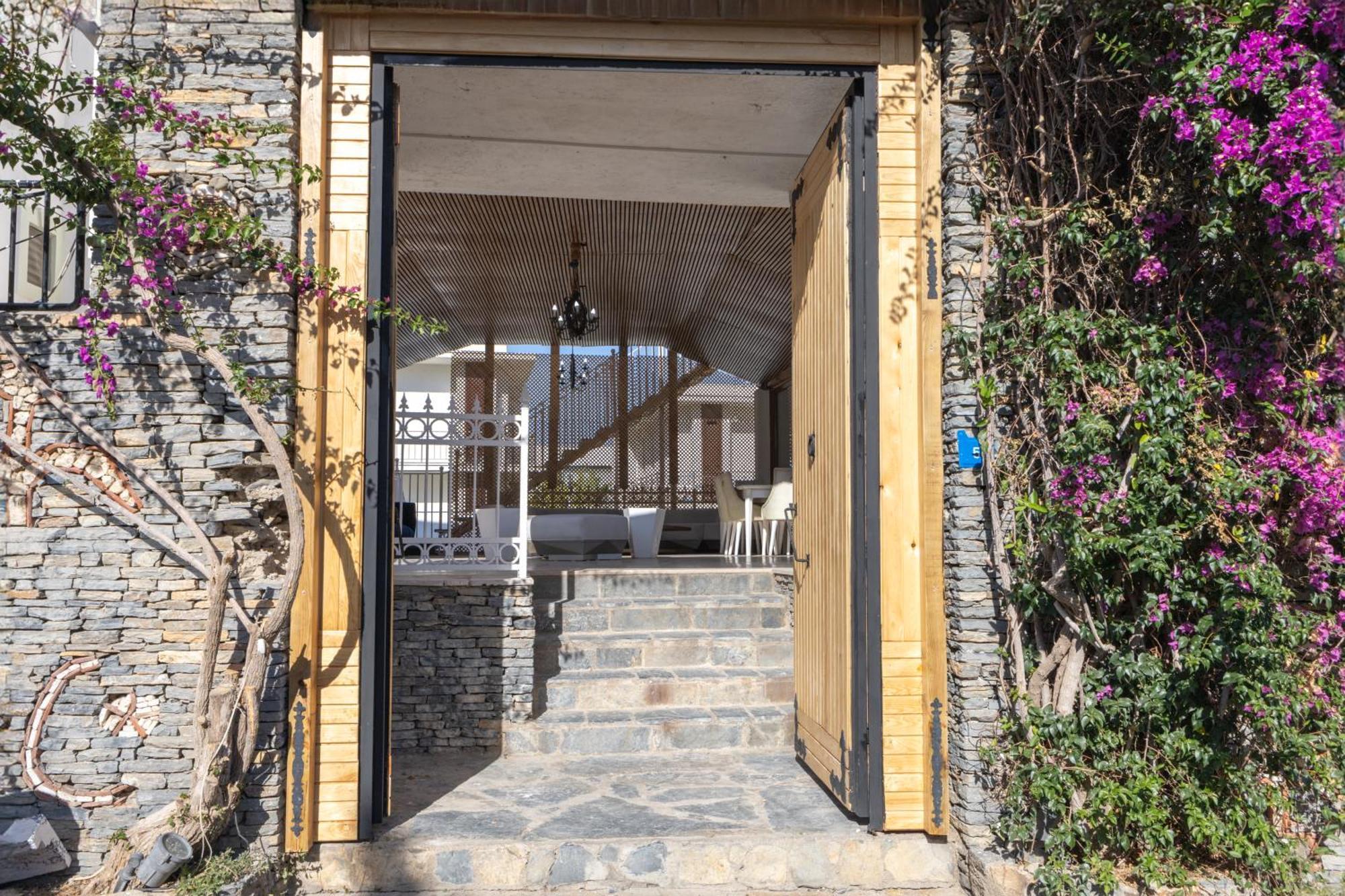 Salinas Beach Hotel Bodrum-Boutique Concept グムベット エクステリア 写真